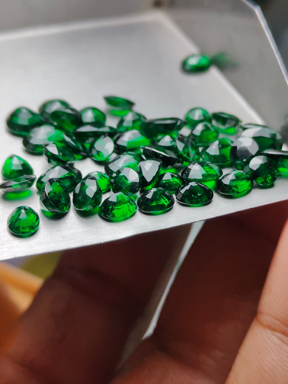 Check Out The Beauty Of Oval Shape Tasovrite Garnet Stones