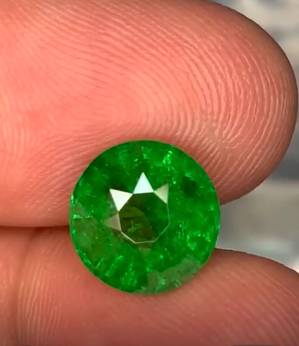 You Also May Like This Round Shape Single Stone Deal