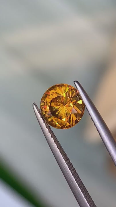 1.36 Carats Round Natural Orange Sphene