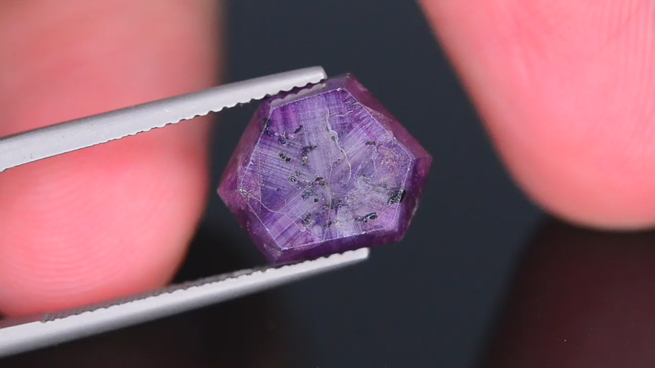 Rare 7.80 Carats Kashmir Sapphire Trapiche