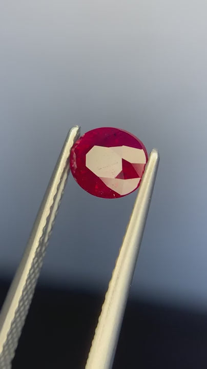 Certified 1.05 Carats Unheated Natural Ruby from Mozambique