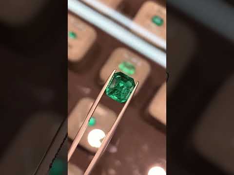 4.18 Carats Beautiful Natural Columbian Emerald